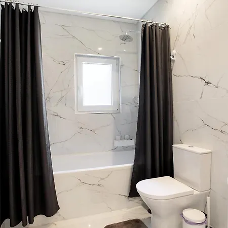 Casa D'avó Em Santa Bárbara